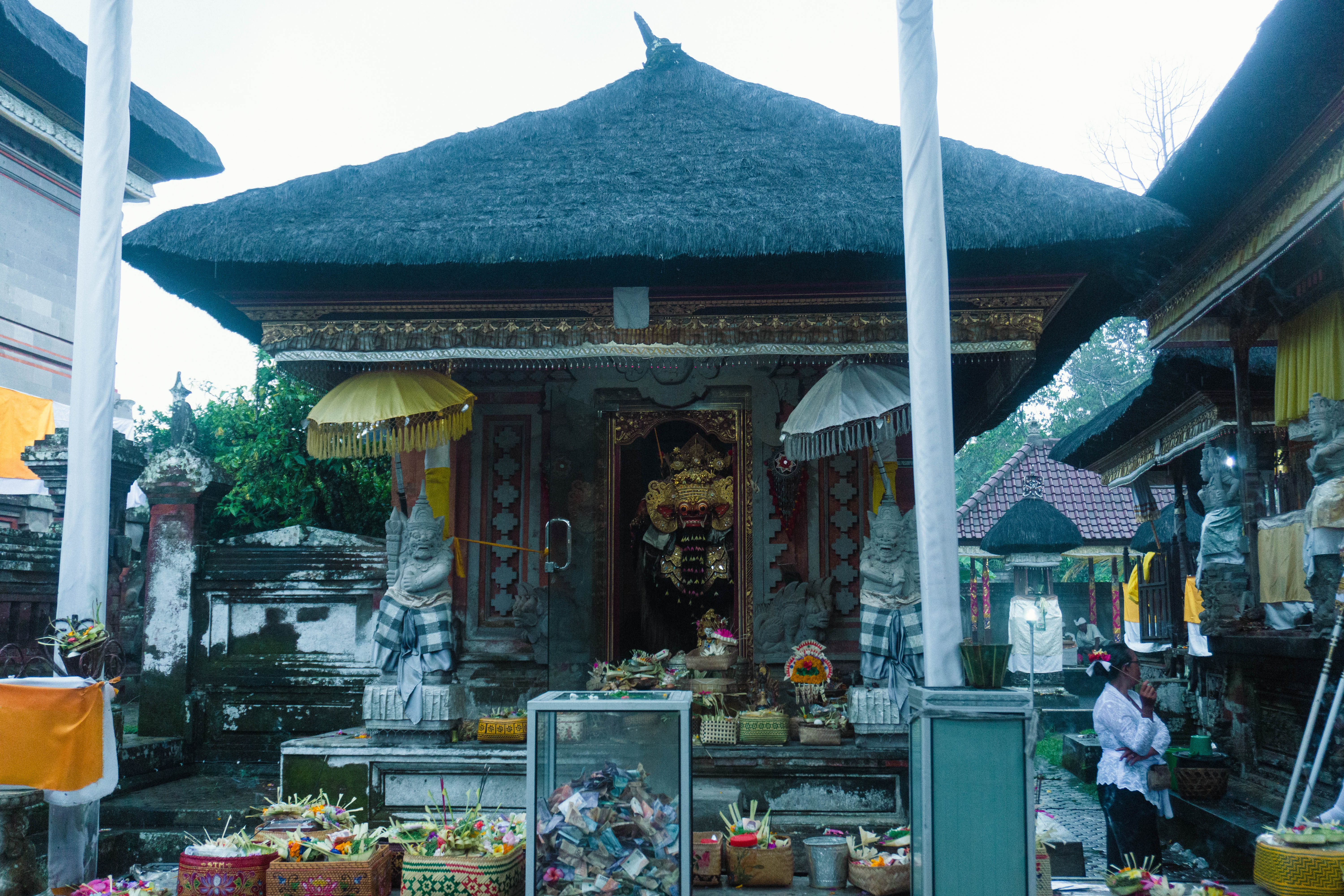 Pelinggih Penyimpenan Ratu Agung